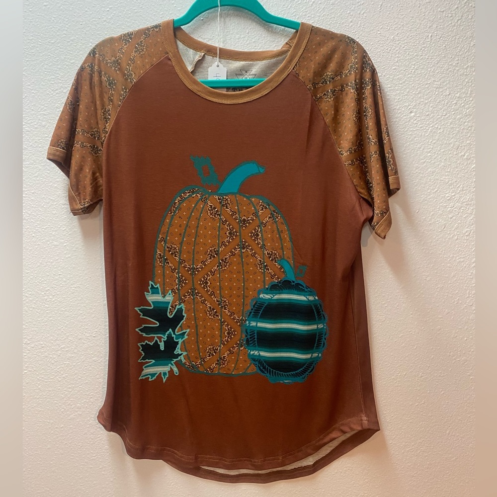 NWT Womans M Crazy Train Fall tee
